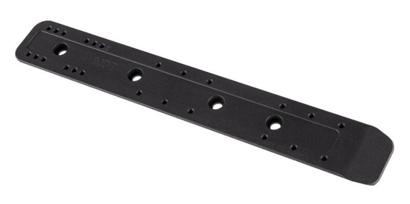 Produktabbildung M-LOK ARCA Schiene / 10.25