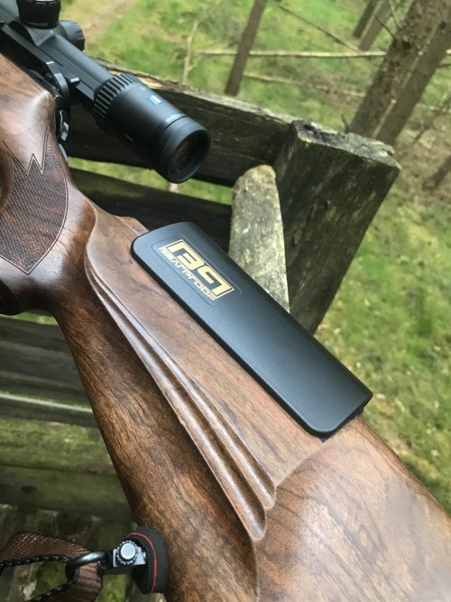 Produktabbildung Schafterhöhung / schwarz